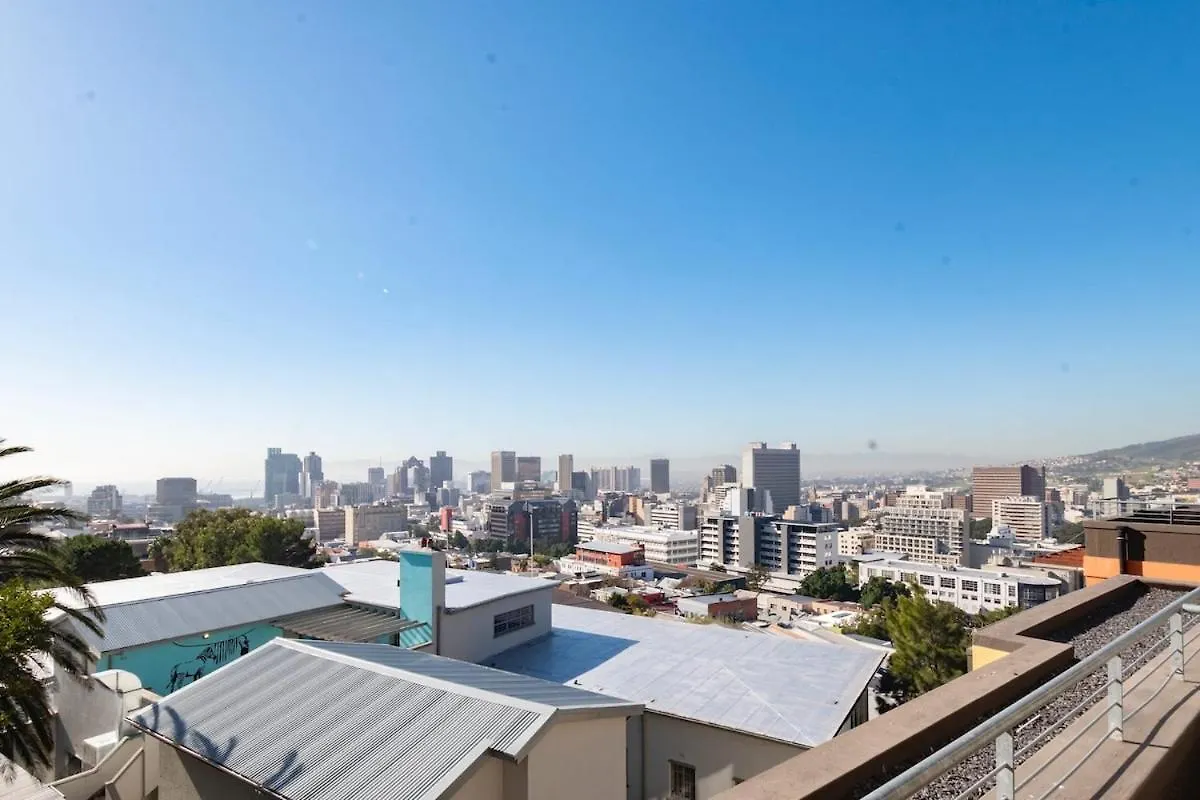 40 On L Modern Oasis With Stunning Views Daire Cape Town