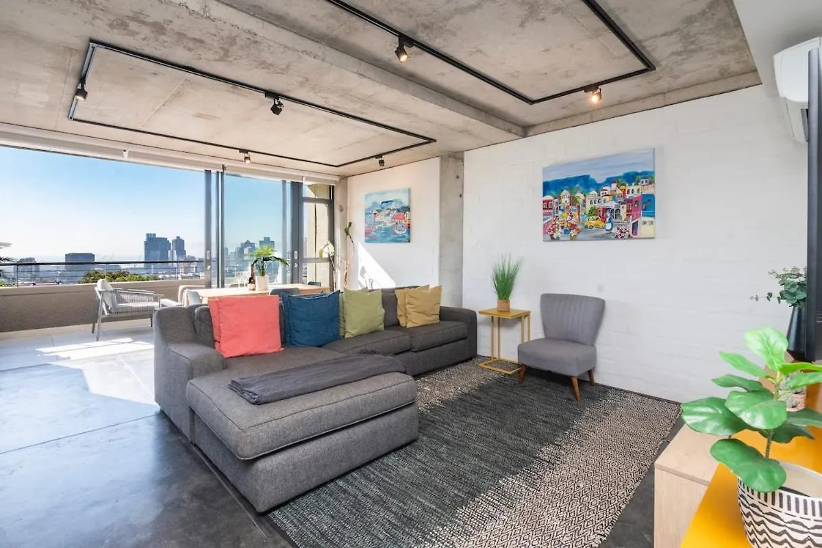 40 On L Modern Oasis With Stunning Views Daire Cape Town